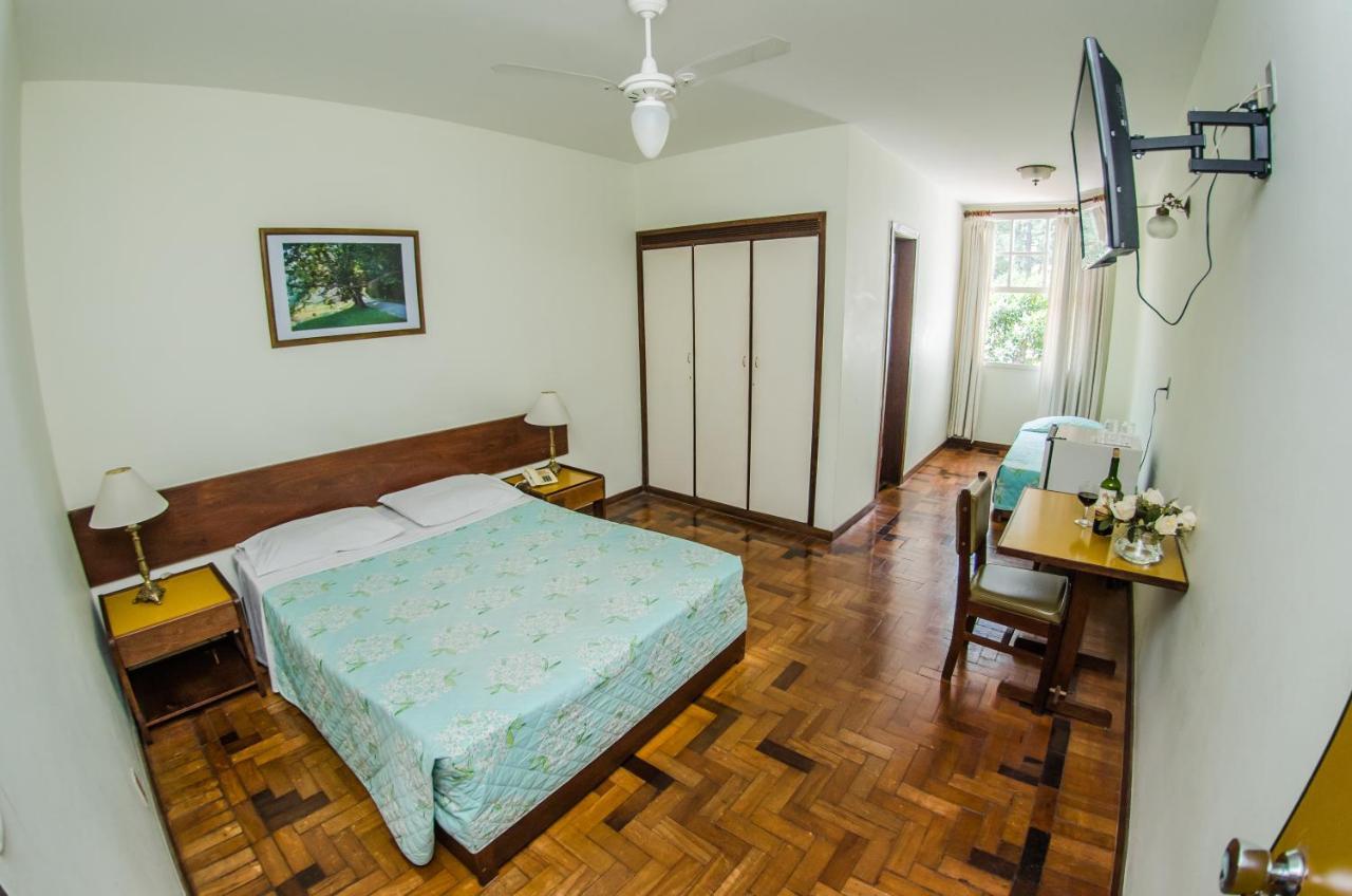 Hotel Bucsky Нова-Фрибургу Екстер'єр фото