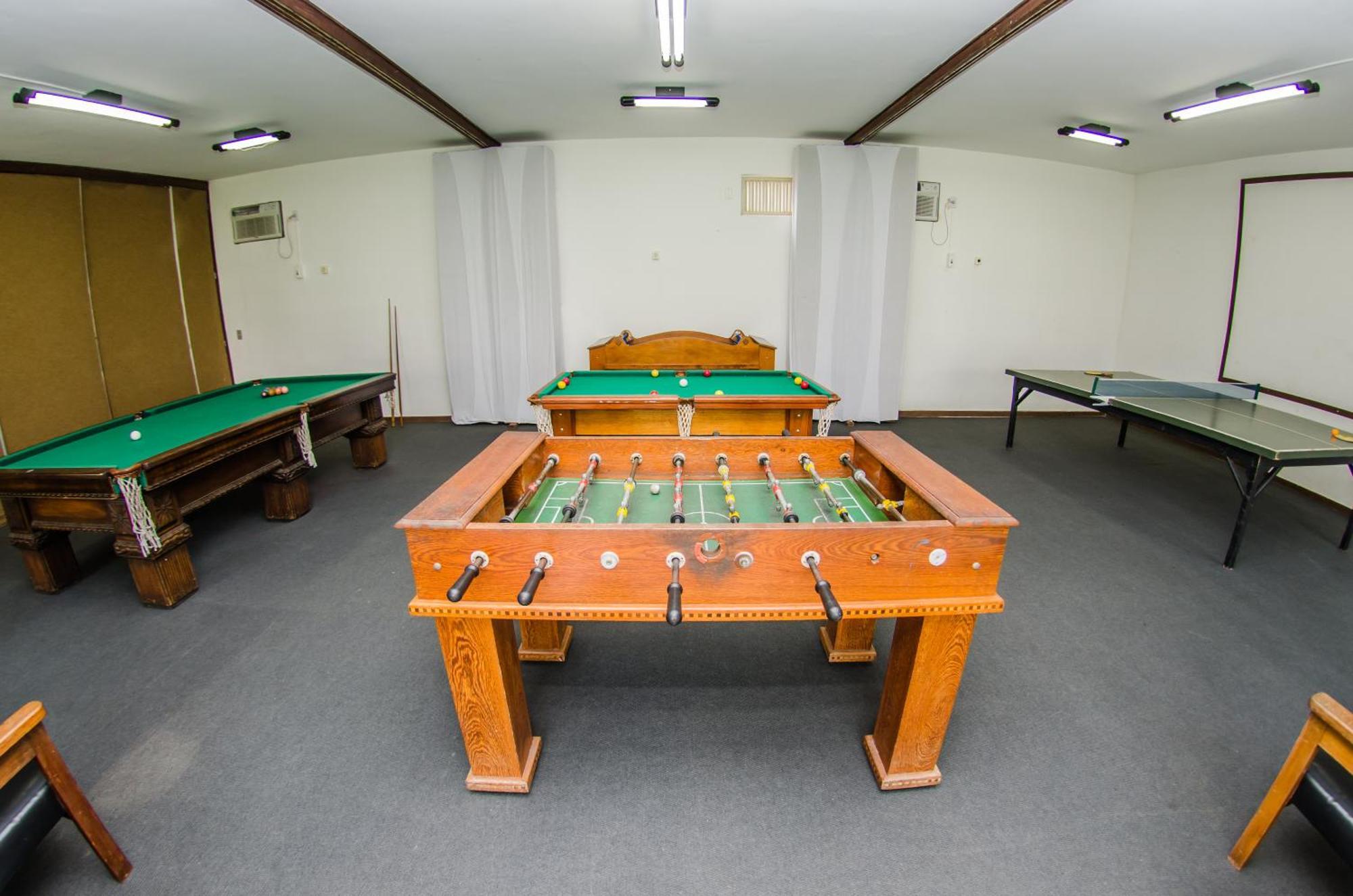 Hotel Bucsky Нова-Фрибургу Екстер'єр фото