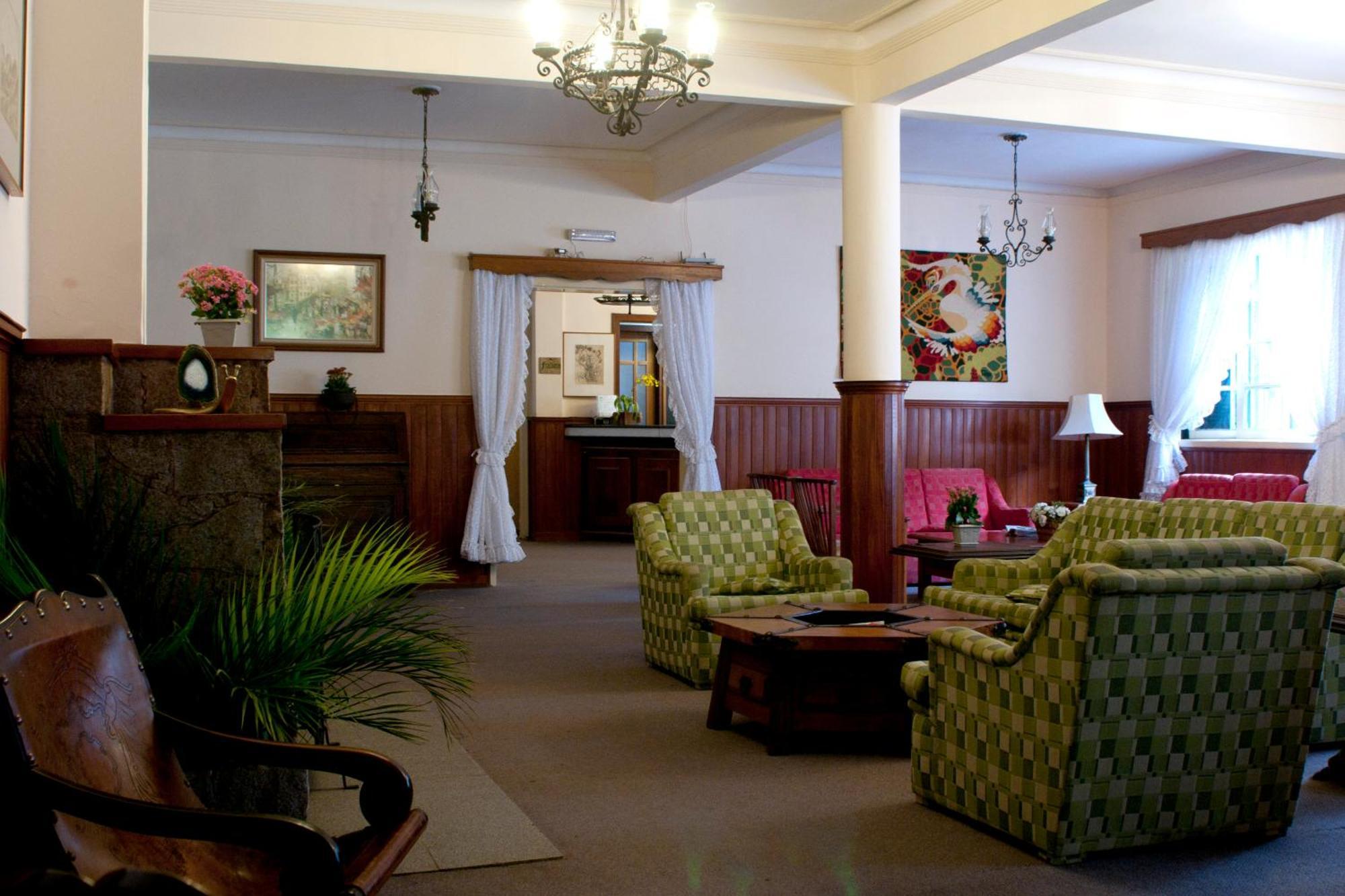 Hotel Bucsky Нова-Фрибургу Екстер'єр фото